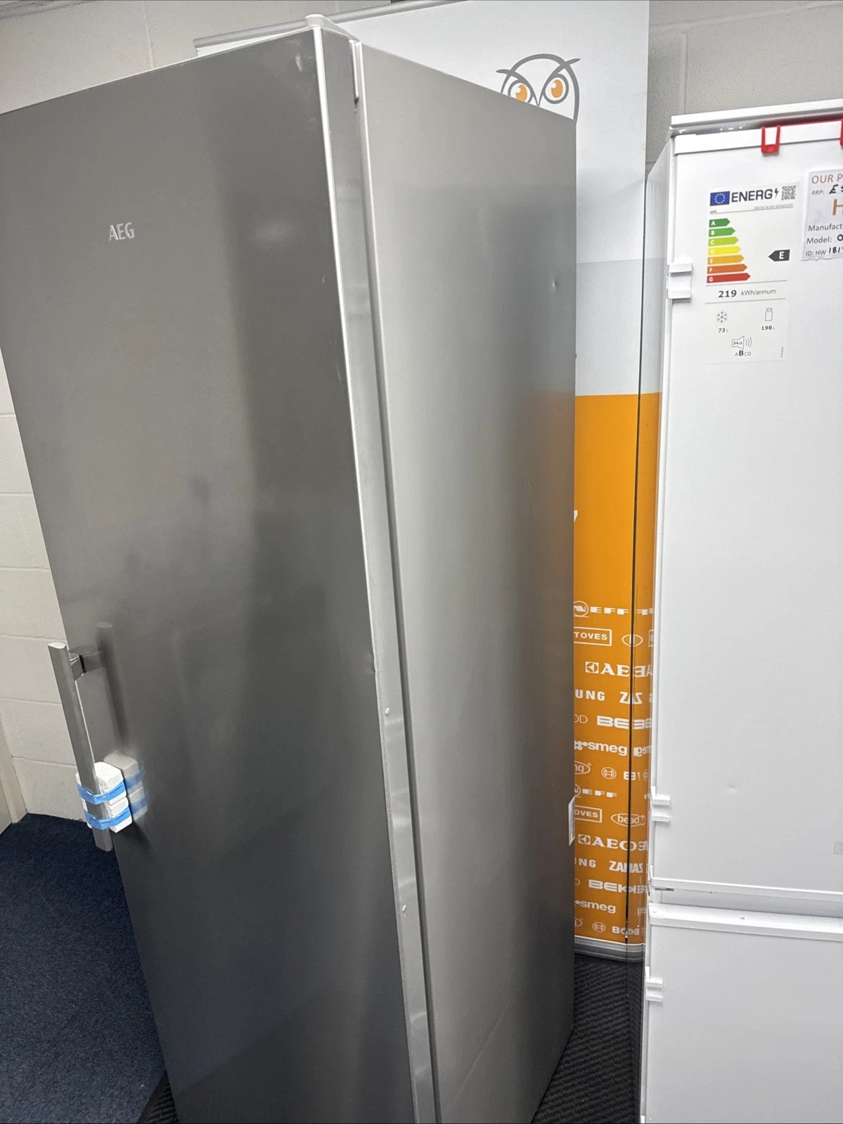 AEG 7000 ORK7M391EX 186cm Freestanding Tall Larder Fridge in Stainless Steel - E Rated - (Blemished) - HW181786