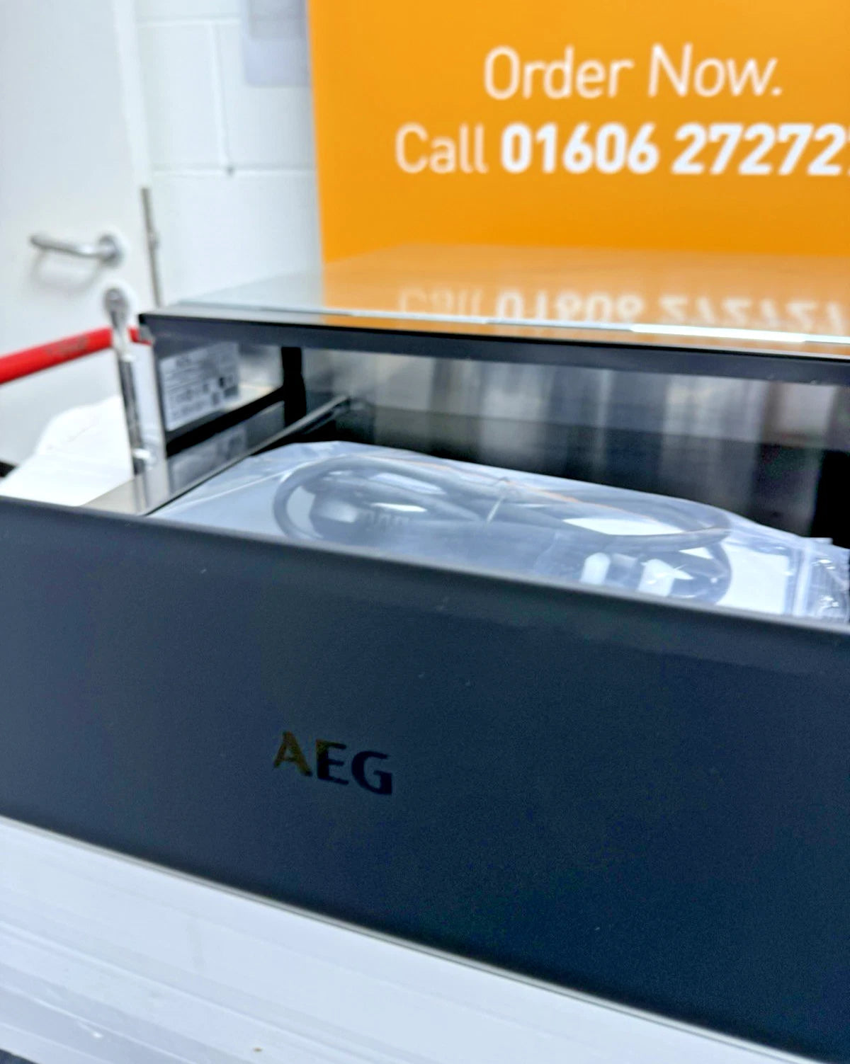 AEG KDK911424T (46) 14cm Warming Drawer in Matt Black - (Ex Display) - HW182046