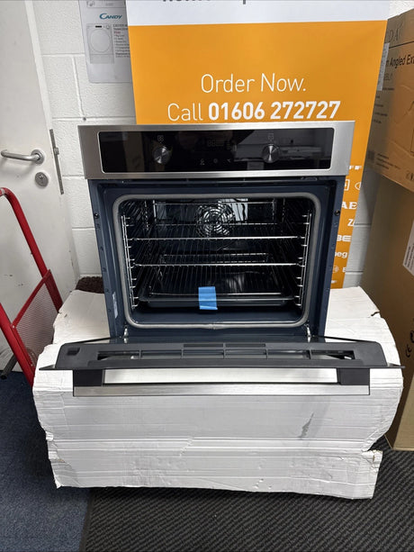 Zanussi ZOPNA7X1 (47) Built-in Electric Single Oven with Pyrolytic Self Cleaning and AirFry Function in Stainless Steel - (Blemished) - HW182047 - MANAGERS SPECIAL PRICE £239.20