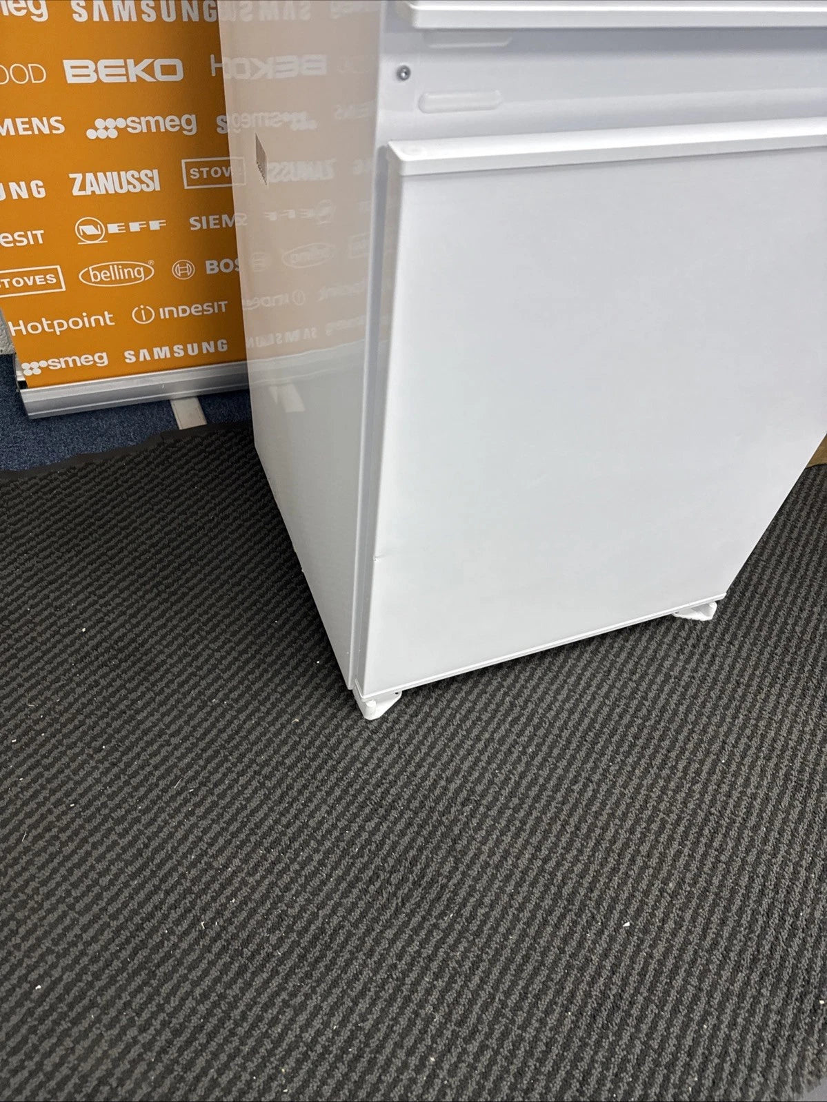 Kenwood KIFF7022 (83) 70/30 Frost Free Integrated Fridge Freezer with Sliding Hinge - E Rated - HW181883