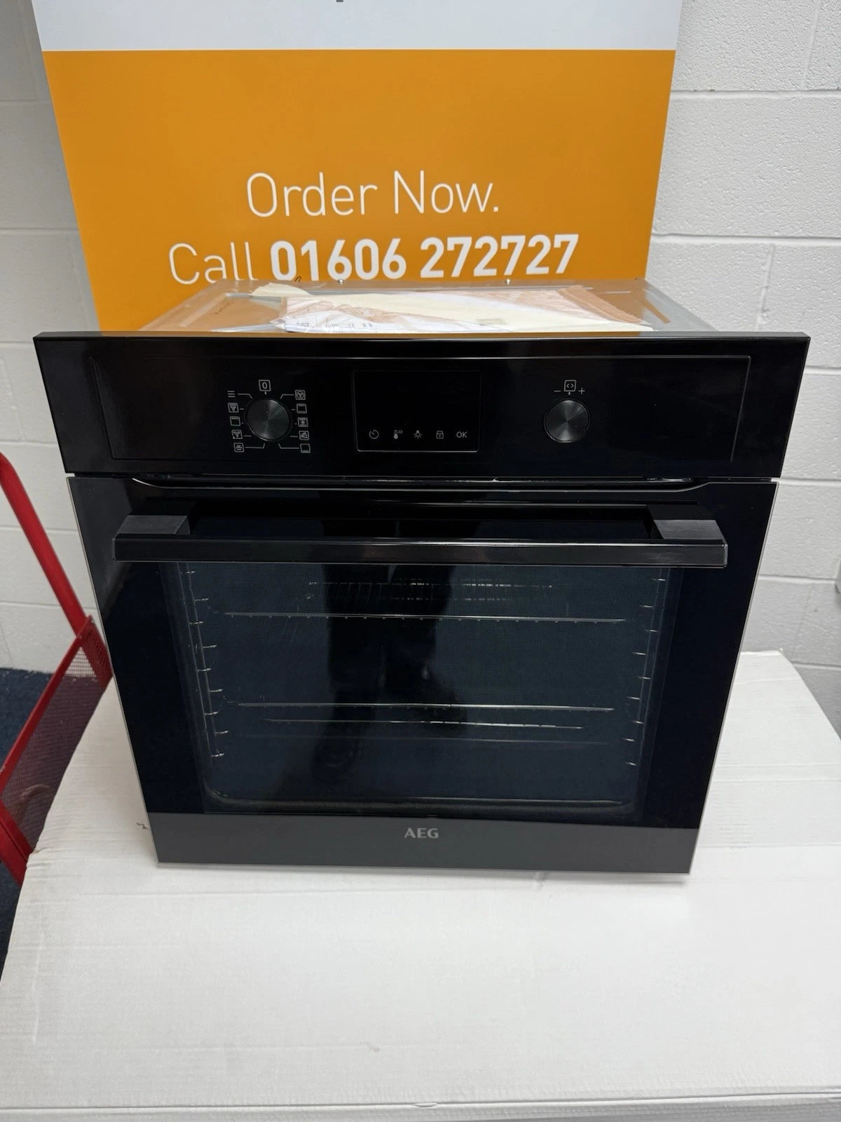 AEG BPX535061B (94) Built-In Electric Single Oven with Pyrolytic Self Cleaning in Black - A Rated - HW181894